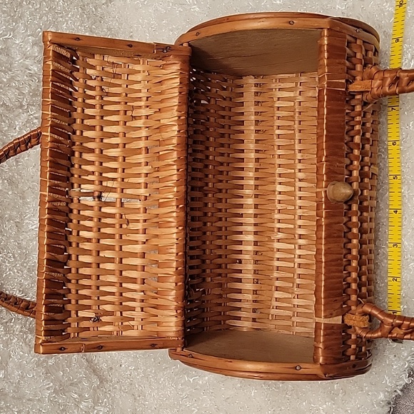 Vintage Basket Purse - Picture 7 of 12